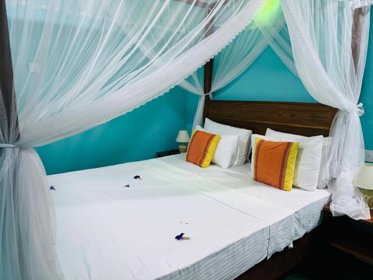 Sigiri Siesta Homestay สิกิริยา ภายนอก รูปภาพ